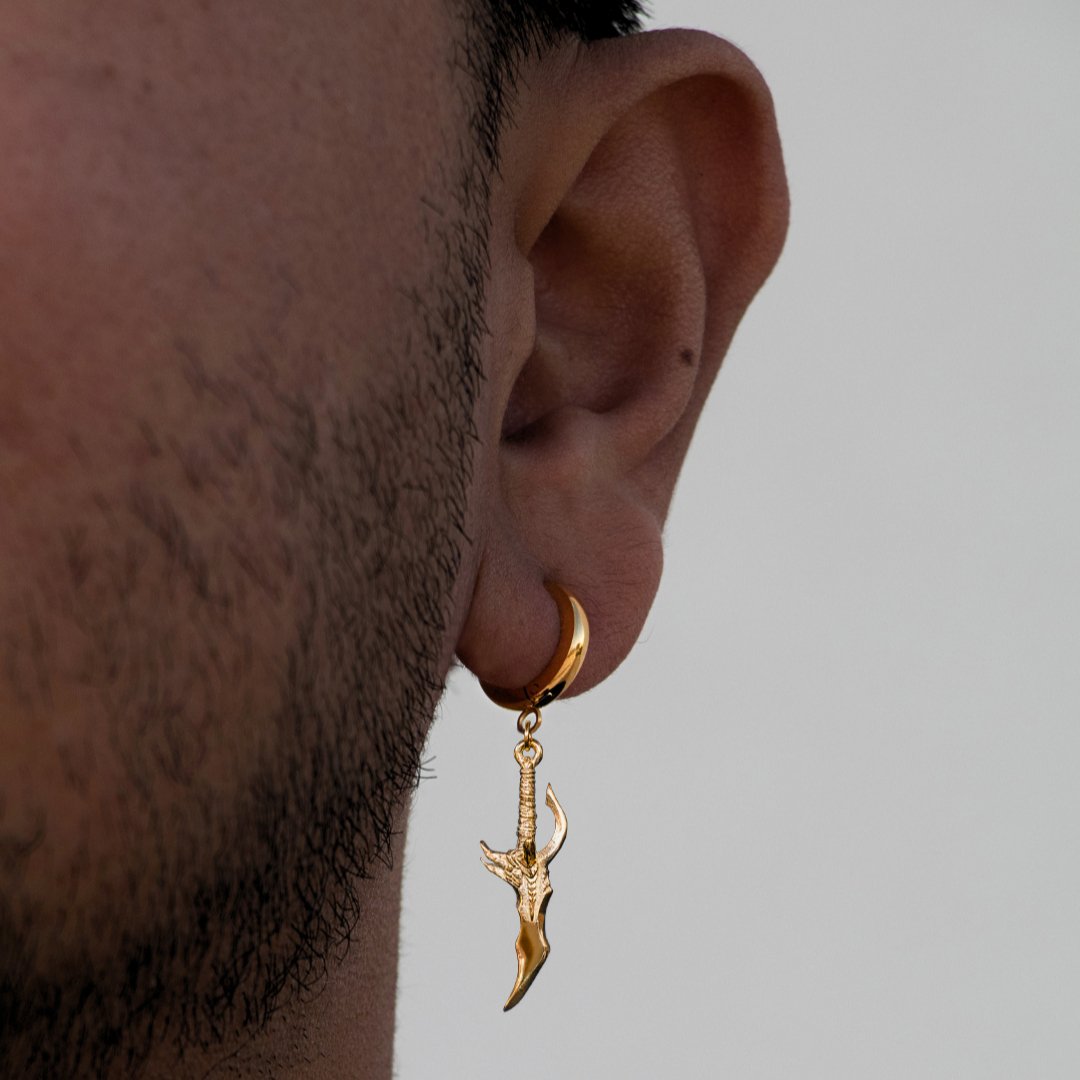 18K Kasaka's Venom Fang Earrings - NAnimerica