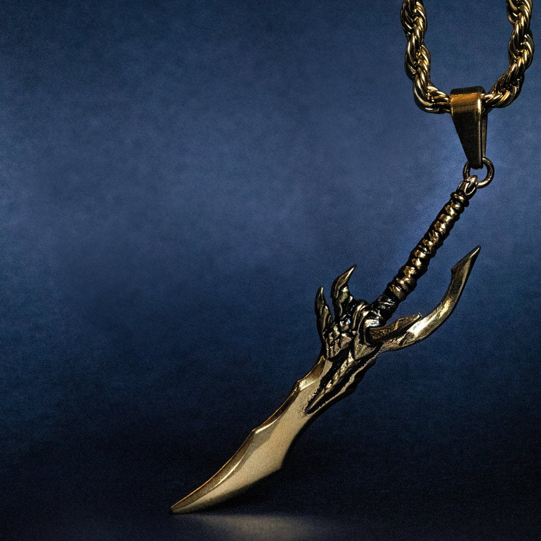 18K Kasaka's Venom Fang Pendant - NAnimerica